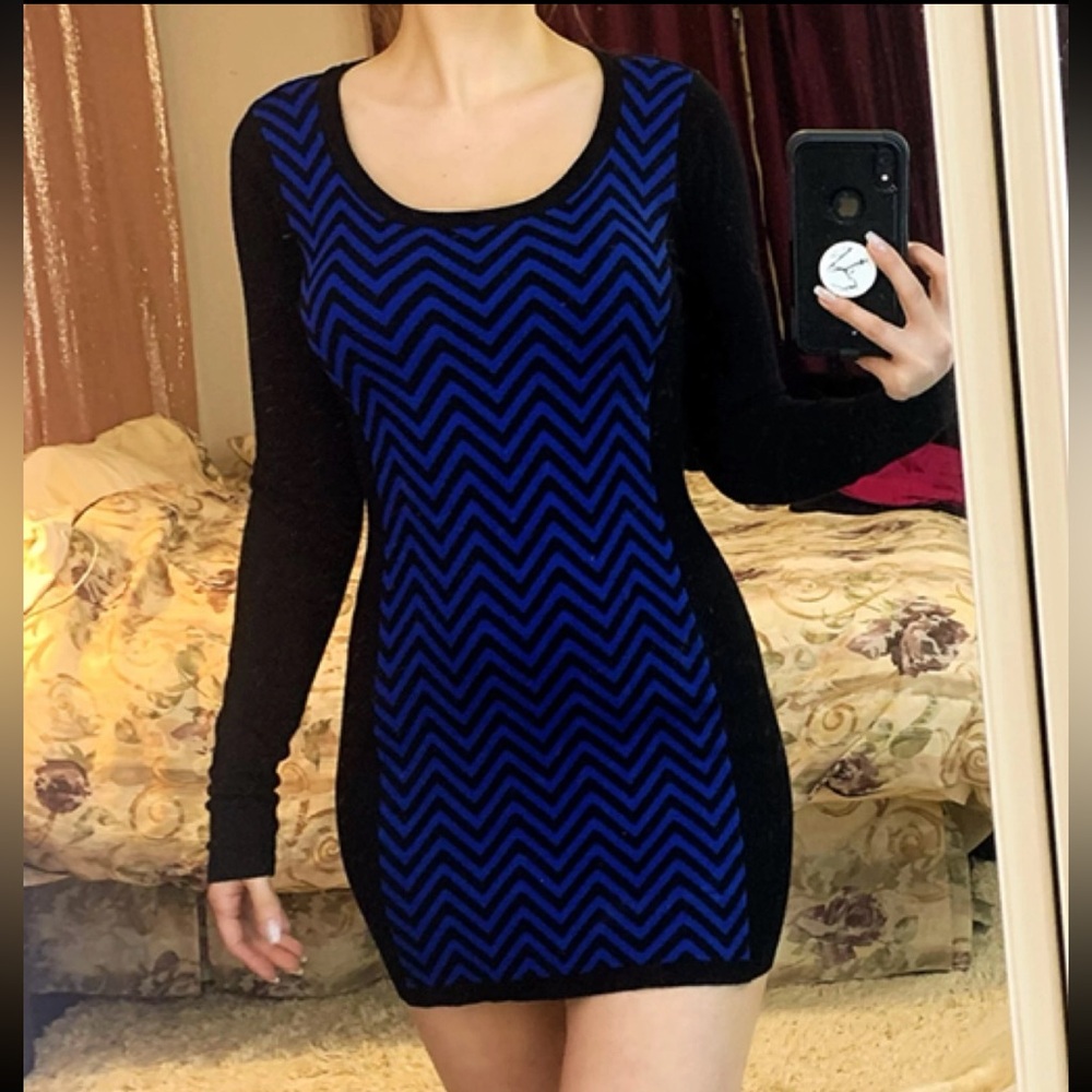 Blue & Black Chevron Long Sleeve Mini Sweater Dress